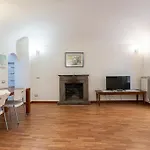 Palazzo De Mochis By Rental In Rome